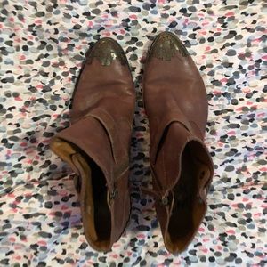 Nine West Short boot